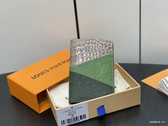 WIS VUITTON Pocket Organizer-7.5*11.1*1 cm LOUIS 0427